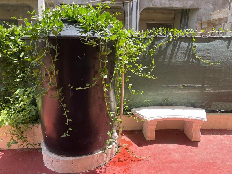 ROANA APTS 2 Bedroom Upstairs Apt Centrally located with Air Condition - image 13