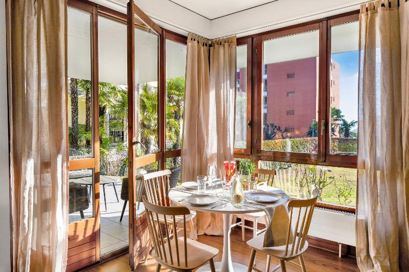 Casa Rinetta with Patio - Happy Rentals - image 3