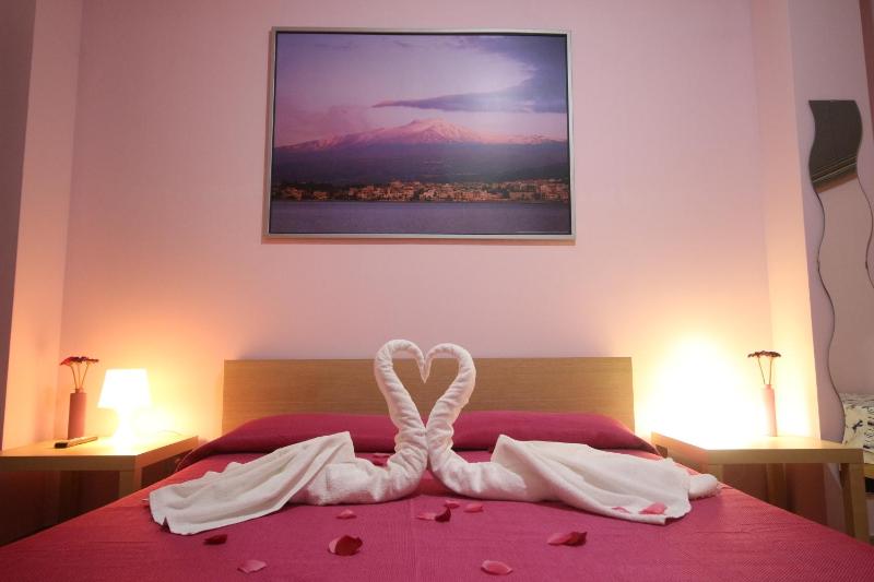 Nemi rooms - image 13