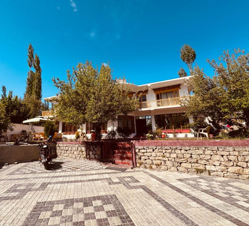 Hinjuma guest house - image 9