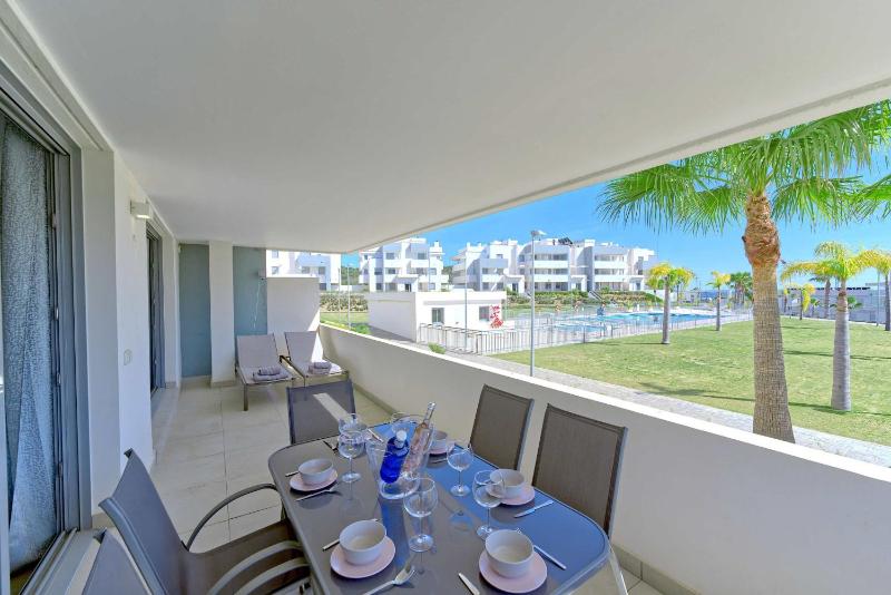 3015 Luxury Serenity Views - image 19