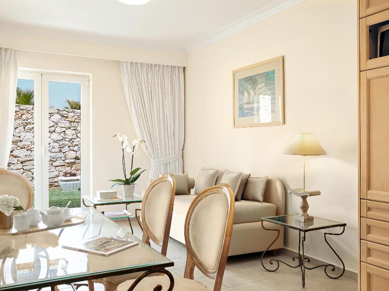 Grecotel Marine Palace & Aqua Park - image 11