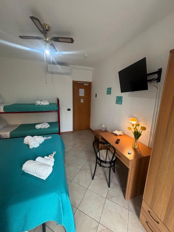 Hotel Dream - image 6