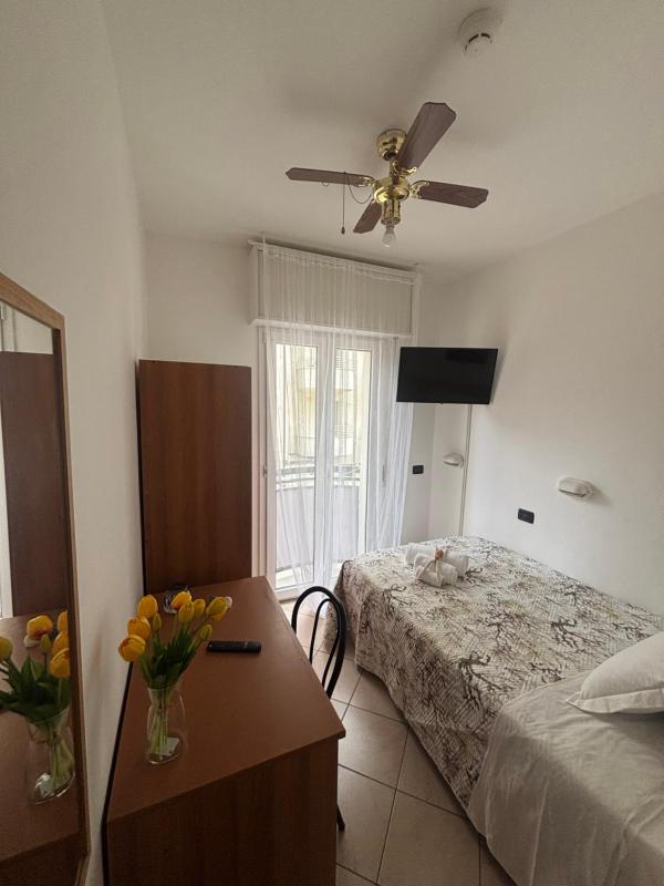 Hotel Dream - image 16