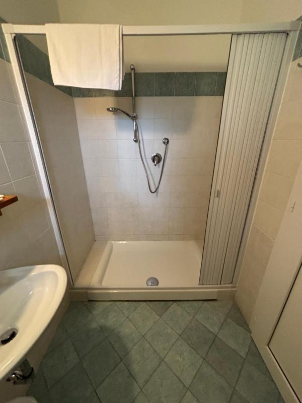 Hotel Dream - image 27