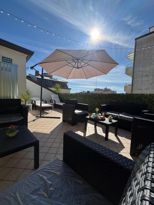 Hotel Dream - image 11