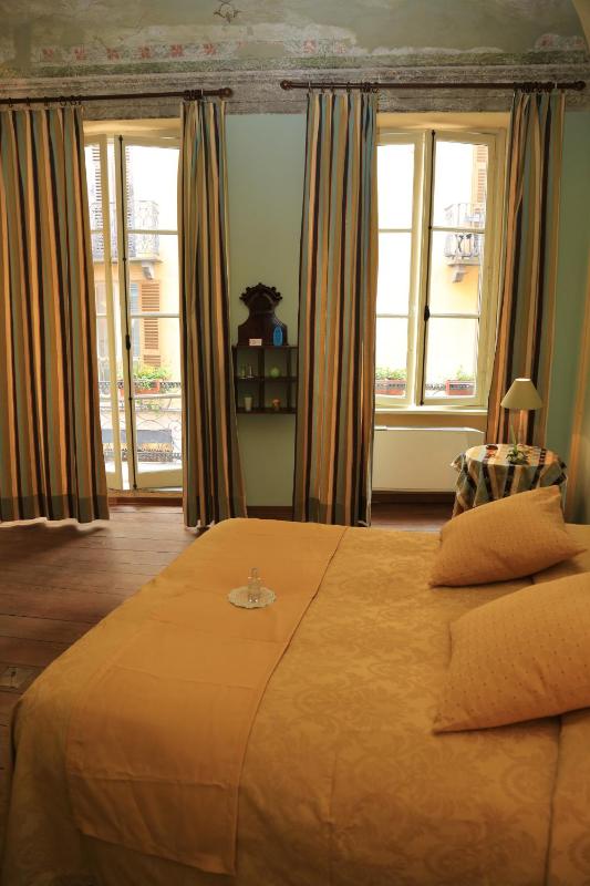Executive Apartment image 1