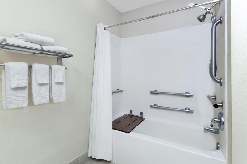 King Room - Mobility Access/Non-Smoking image 3
