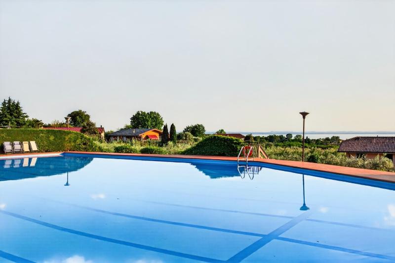 SUNSET BARDOLINO APARTMENT - Regarda Travel - image 28