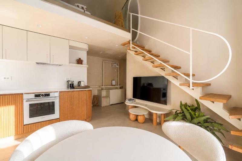 Sant rooms by BRAD Santorini Resort - image 12