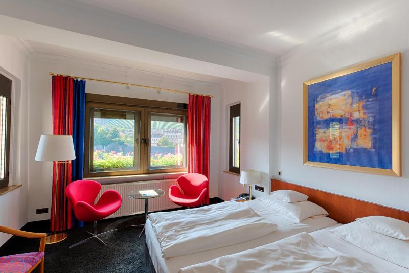 Superior Double Room image 2
