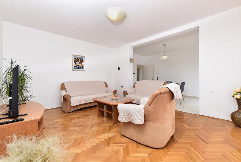 Apartment Ester 2437 - image 19