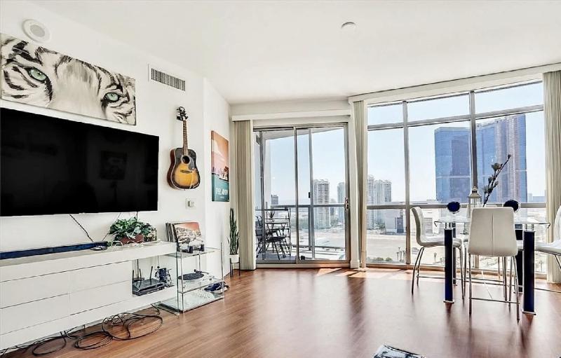 Two Bedroom High Rise Residence with City Views - image 10