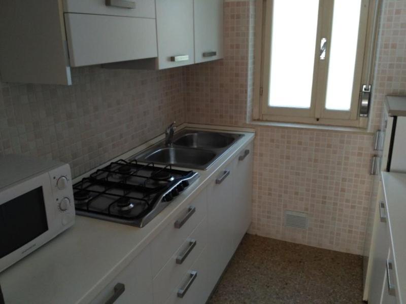 Spacious central flat perfect for groups - image 29