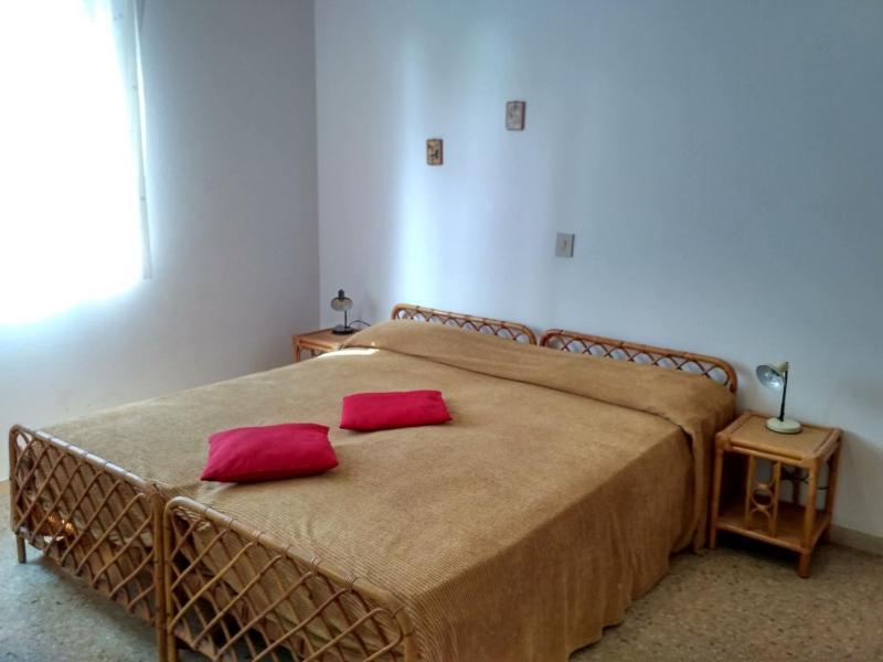 Functional flat with terrace for a relaxing stay - image 22