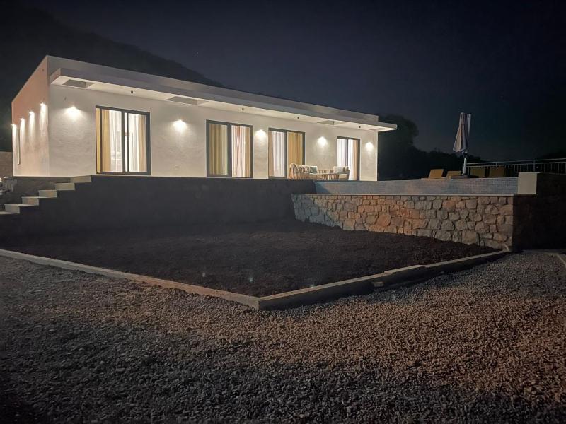Villa Mila View Bar - Montenegro - image 2