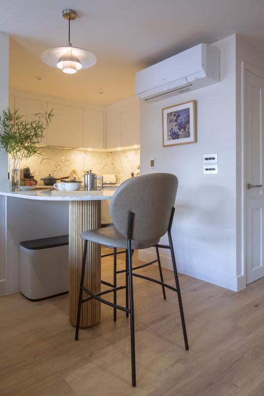 Sigma Plus Regency Square Suites near Brighton Beach - image 32