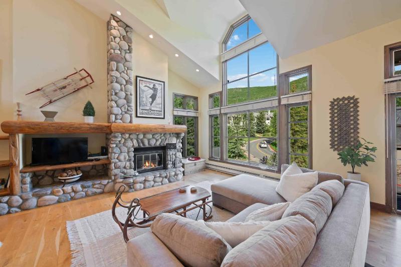 Meadows Townhome M3 by East West Hospitality - image 48