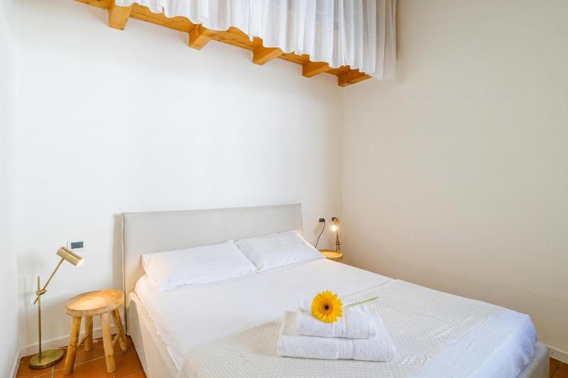 Como Center Apartments - image 33