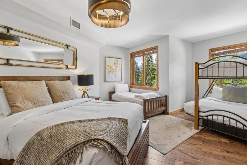 Rundle Cliffs Lodge by Canmore Premier - image 16