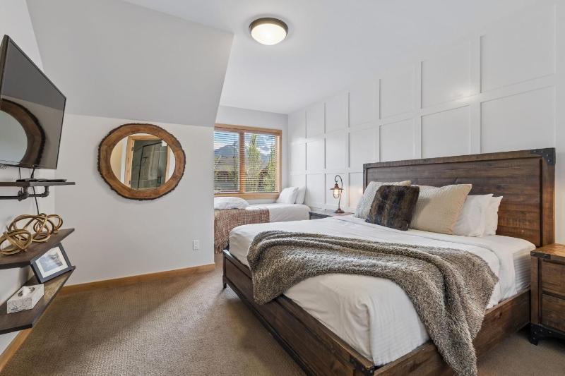 Rundle Cliffs Lodge by Canmore Premier - image 3