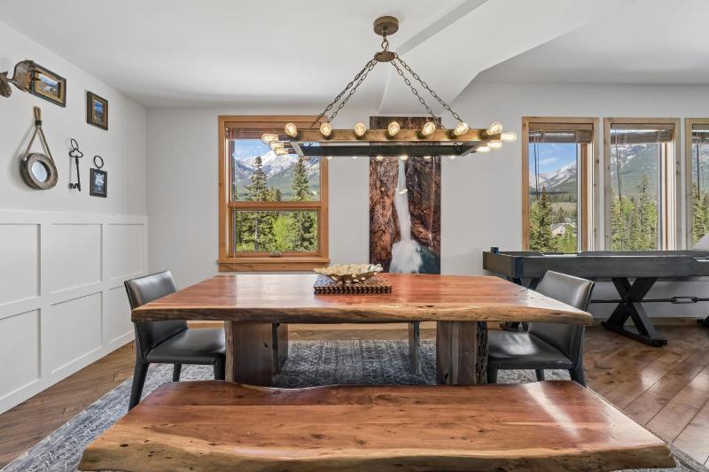 Rundle Cliffs Lodge by Canmore Premier - image 35