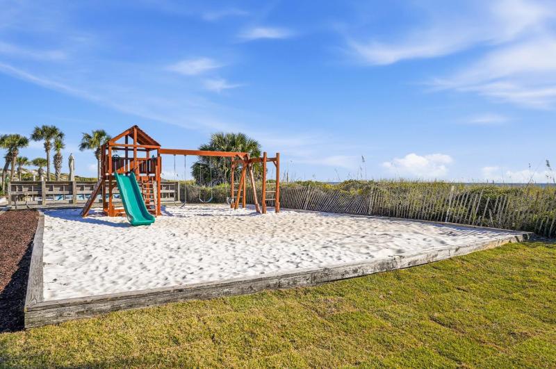 202C - 2BR/1 Bath at Seaspray Condos on Okaloosa Island Fort Walton Beach Fl - image 3