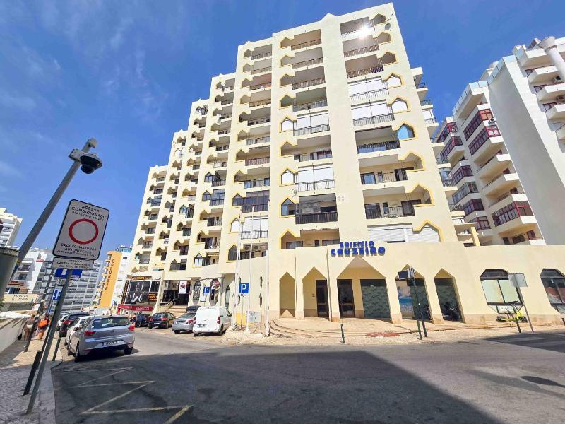 Apartment Praia Rocha Vista Mar Sand - image 34