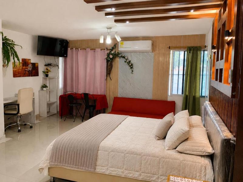 Estancias Aleli 03 comodo apt stdio cerca terminal ent sal aerpto CC Chipichape cc único centro eventos valle del Pacfco OrquideoramasamecobaseAerea acuapqdelacána ccEstacion cocina nevera tvcama Quink un dormitorio - image 2