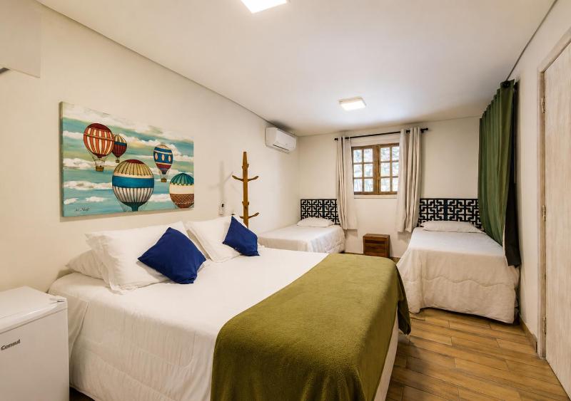 Villa Vintage Campos - Piscina e opções de suites com hidromassagem - image 42