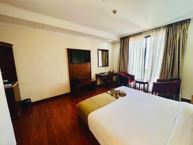 Foyat Hotel - image 13