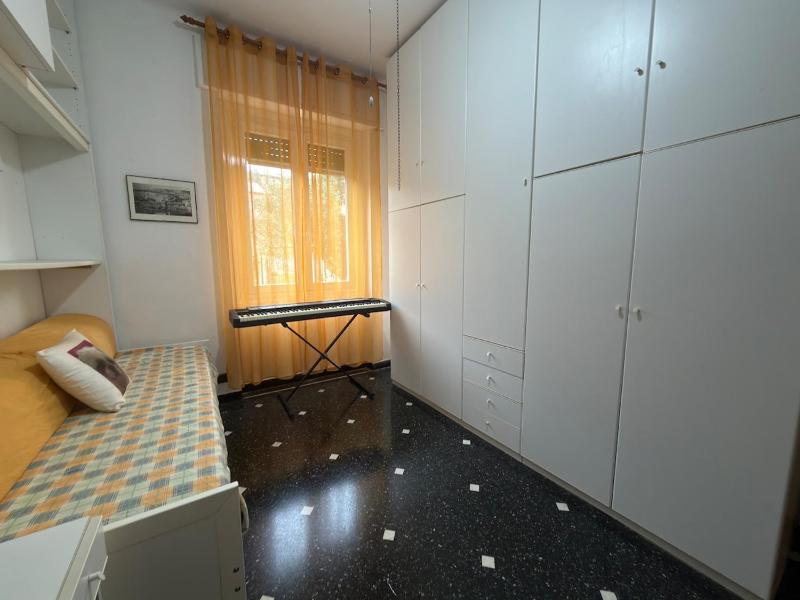 Gaslini Host Apartment with garden - image 17