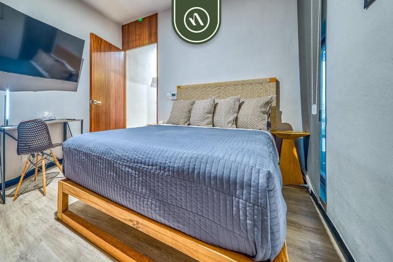 New 2BR Condo in Zona Romantica - Rooftop Pool - image 12