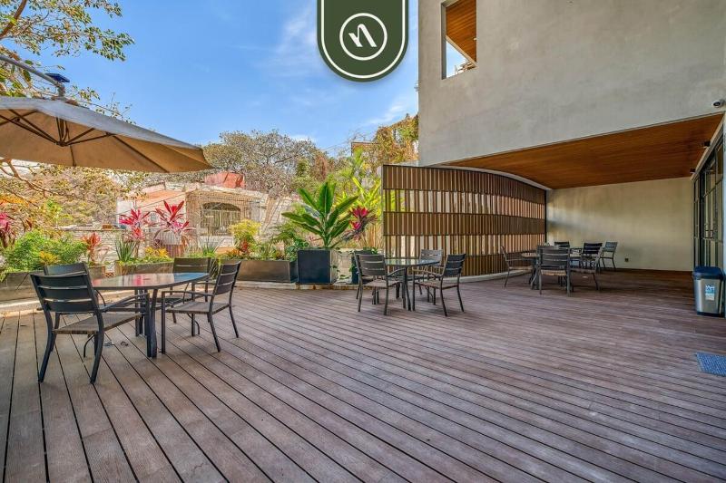 New 2BR Condo in Zona Romantica - Rooftop Pool - image 6