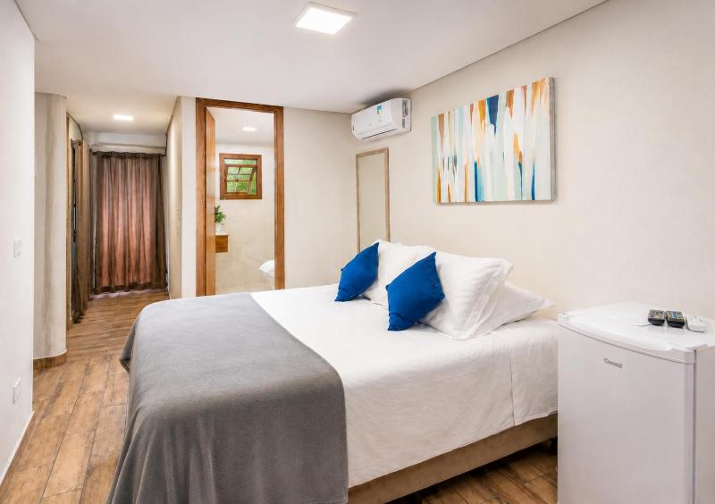 Villa Vintage Campos - Piscina e opções de suites com hidromassagem - image 28