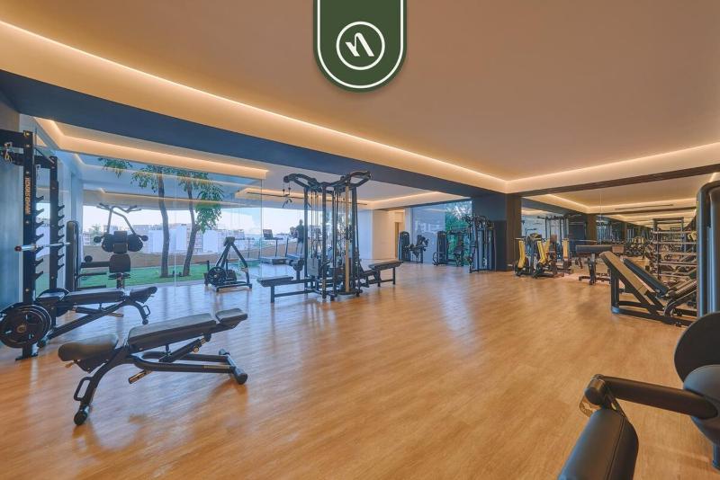 Luxury 1BR Condo - Rooftop Pool - Bay View - image 14