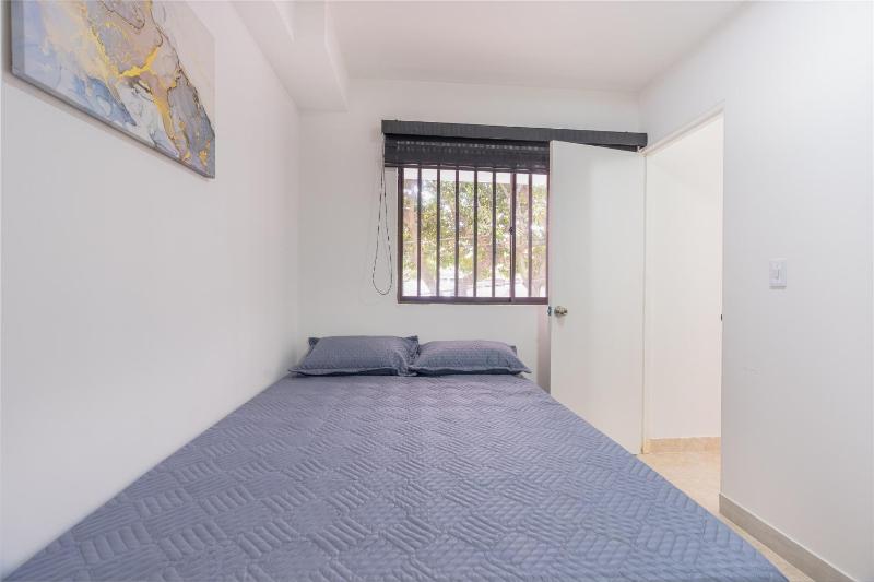 Apartamento nuevo y cómodo para grupos en Laureles - image 7