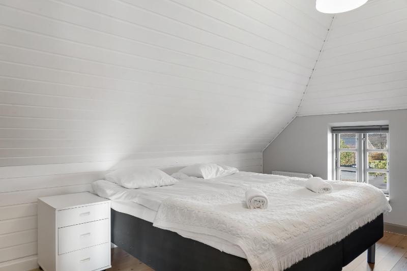 Møllehuset In Blokhus Holiday Home For 16 People - image 38