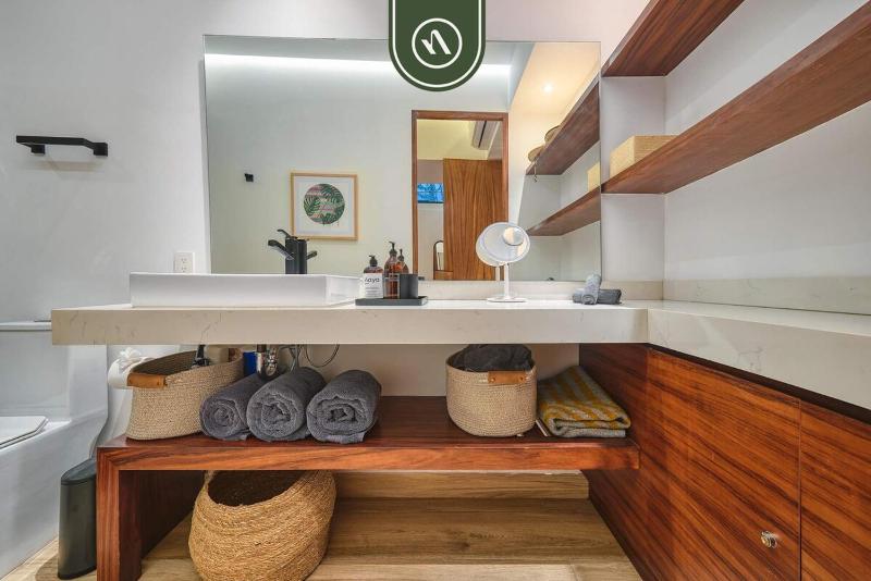 2BR Condo in Concha Chinas - Breathtaking Views - image 2