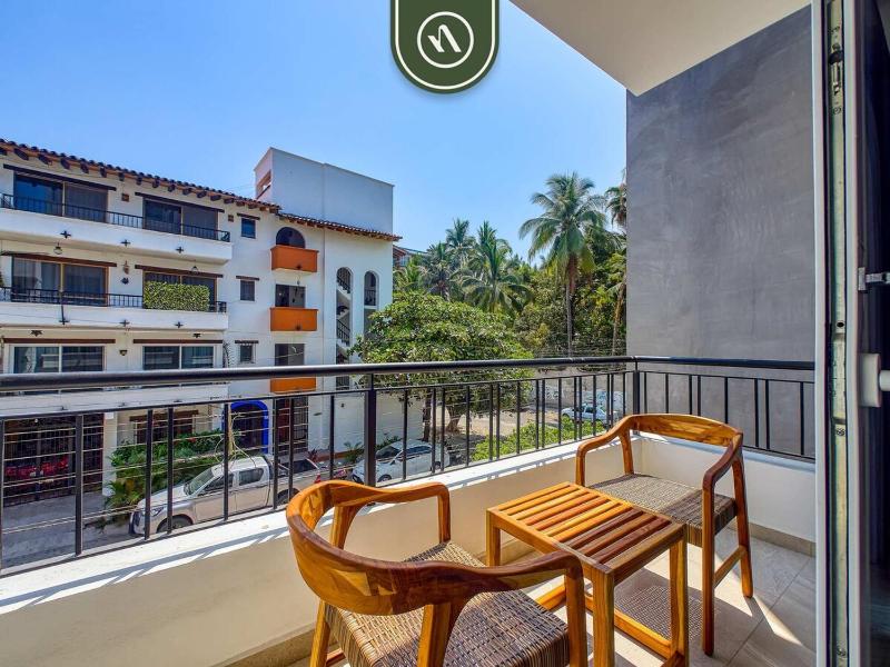 Amazing 2 BR Condo in Versalles - Rooftop Pool - image 10