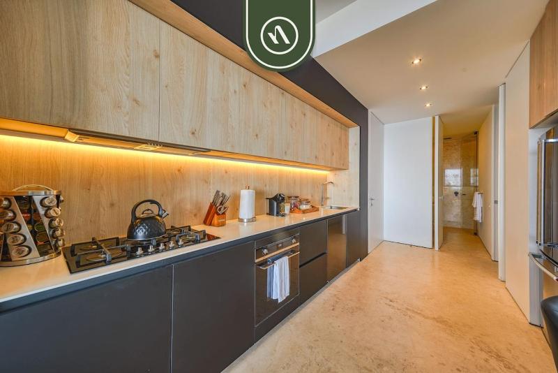 Luxury 1BR Condo - Rooftop Pool - Bay View - image 9