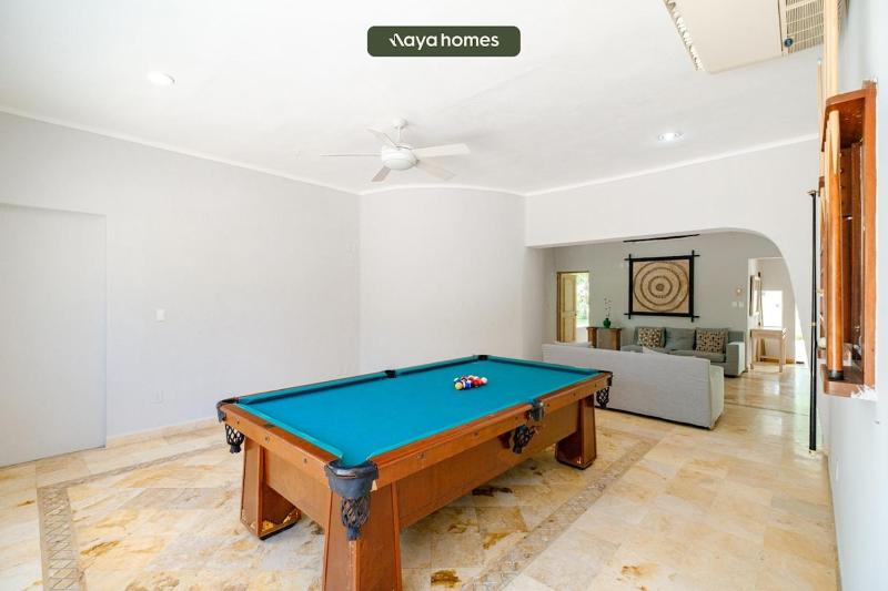 Amazing House -Private Pool - Tennis - Paddle Cour - image 7