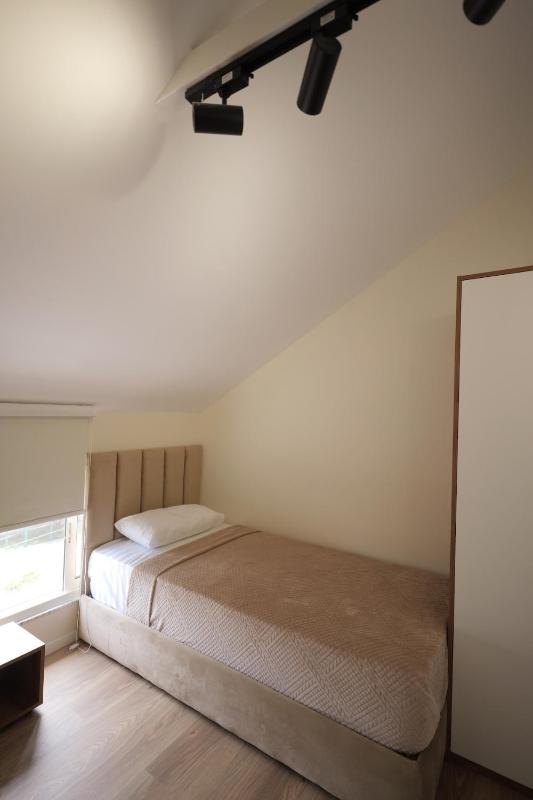 Dionis Luxury Penthouse - image 11