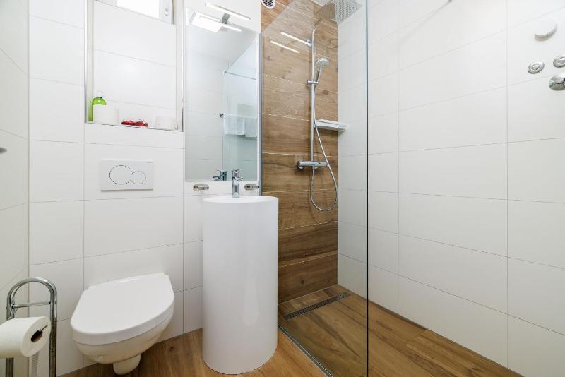 Apartments Maja - image 43