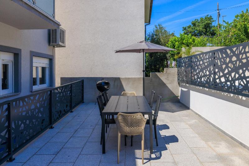 Apartments Maja - image 32