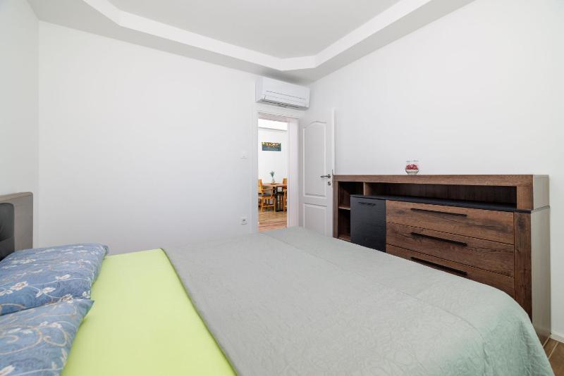 Apartments Maja - image 22