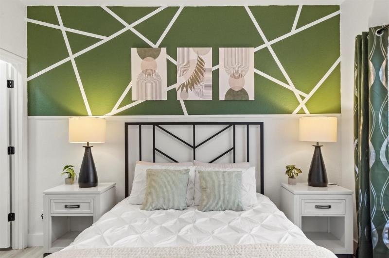 Upscale King Bed Desert Escape Near TPC-Westworld - image 20