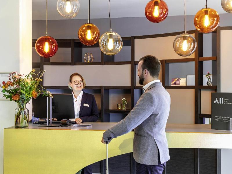 Mercure Hotel Duesseldorf Zentrum - image 50