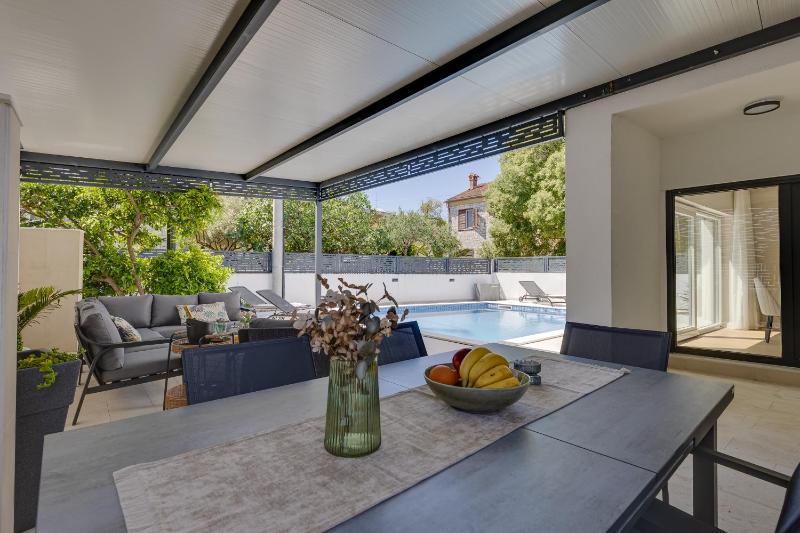 City Shell Luxury Residence - image 14
