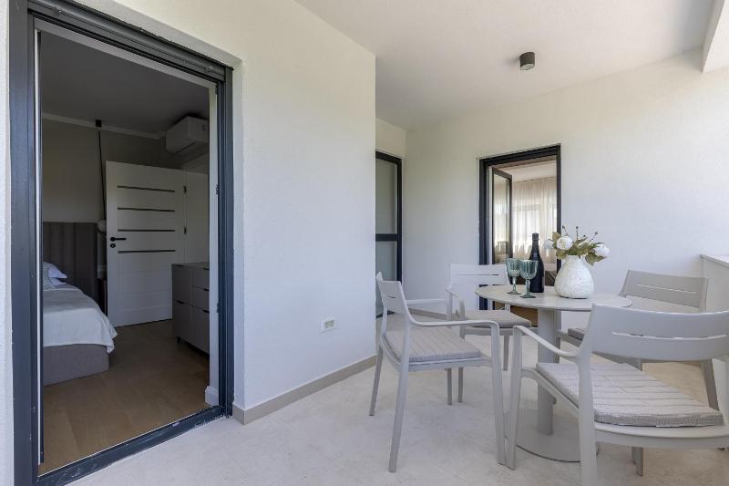 City Shell Luxury Residence - image 10